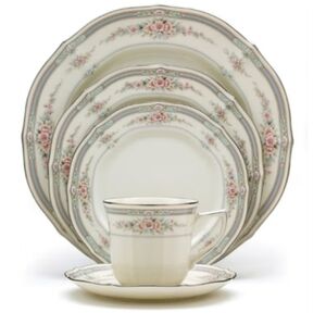 "Rothschild" 5 pc Place Setting by Noritake.